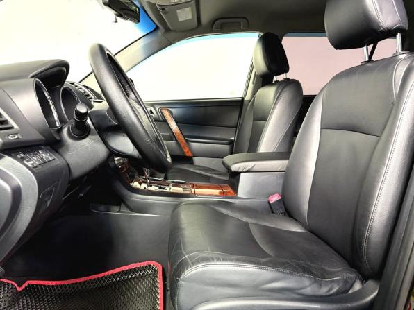 Toyota Highlander II (XU40) Рестайлинг с пробегом 2011 года, цена 1 850 000 рублей, 262352 км, внедорожник, Автокод Объявления