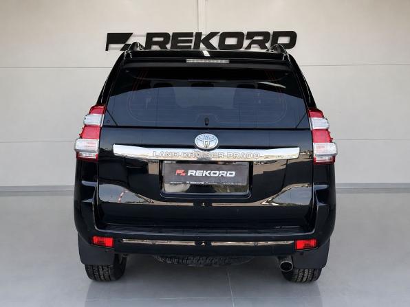 Toyota Land Cruiser Prado 150 Series Рестайлинг 1 с пробегом 2014 года, цена 3 699 000 рублей, 113913 км, внедорожник, Автокод Объявления