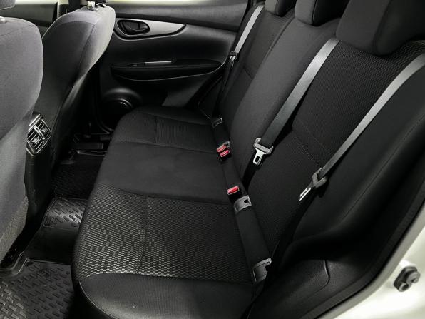 Nissan Qashqai II с пробегом 2015 года, цена 1 450 000 рублей, 141616 км, внедорожник, Автокод Объявления