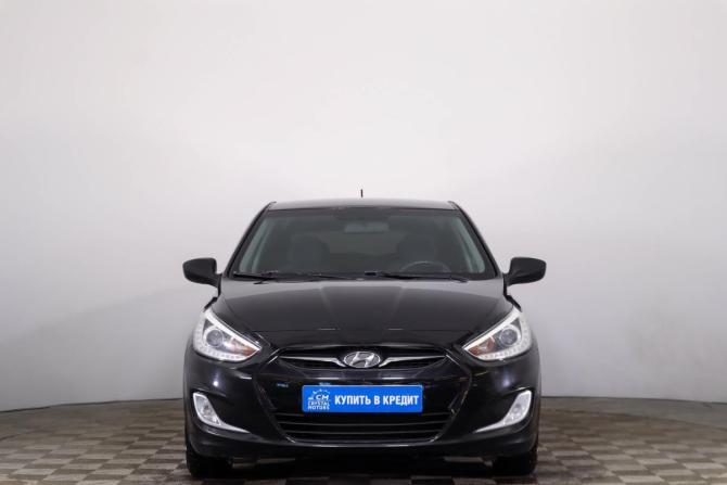 Hyundai Solaris I с пробегом 2013 года, цена 799 000 рублей, 179600 км, седан, Автокод Объявления