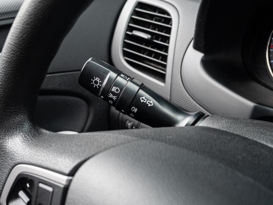Hyundai Solaris I Рестайлинг Краснодар  - изображение 15