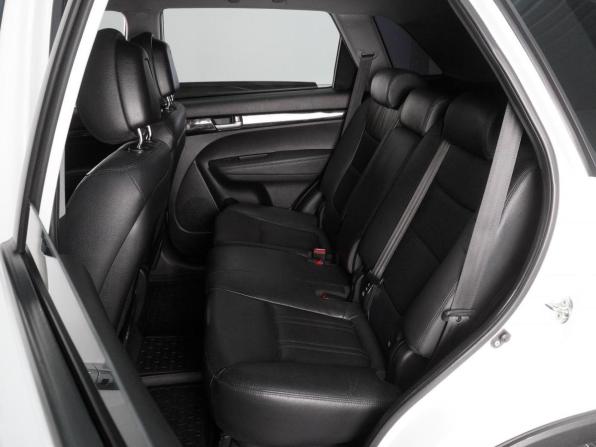 Kia Sorento II Рестайлинг с пробегом 2015 года, цена 1 950 000 рублей, 134459 км, внедорожник, Автокод Объявления