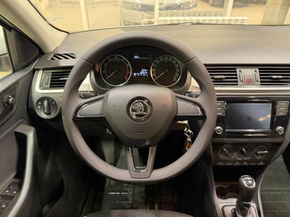 Skoda Rapid I Рестайлинг с пробегом 2019 года, цена 1 200 000 рублей, 129000 км, лифтбек, Автокод Объявления