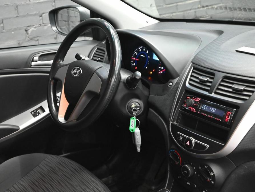 Hyundai Solaris I Рестайлинг Екатеринбург  - изображение 16