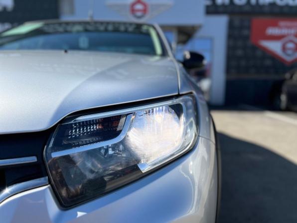 Renault Logan II Рестайлинг с пробегом 2019 года, цена 990 000 рублей, 115281 км, седан, Автокод Объявления