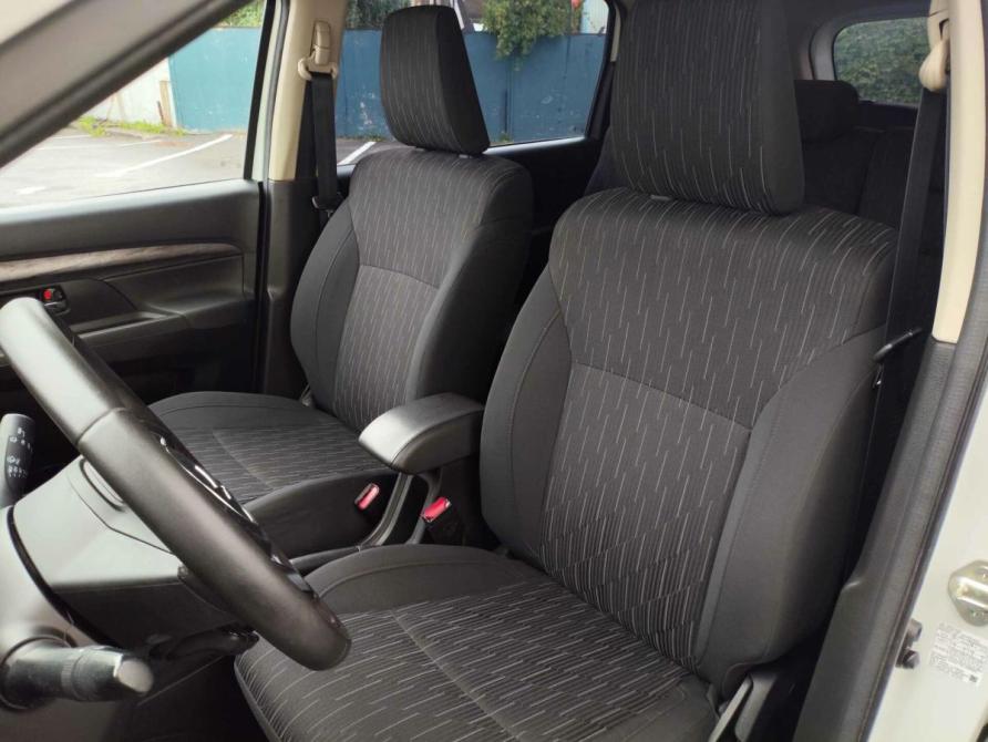 Suzuki Ertiga II Рестайлинг Санкт-Петербург  - изображение 10