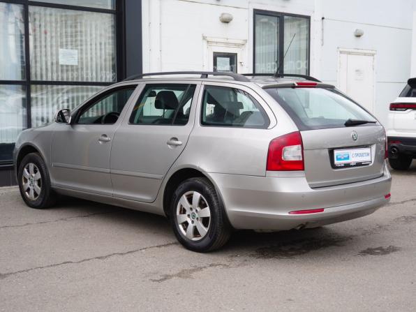 Skoda Octavia II (A5) Рестайлинг с пробегом 2009 года, цена 950 000 рублей, 125540 км, универсал, Автокод Объявления