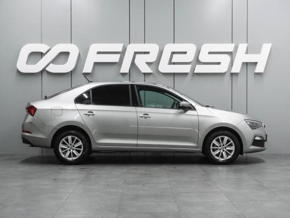 Skoda Rapid II с пробегом 2020 года, цена 1 457 000 рублей, 142153 км, лифтбек, Автокод Объявления
