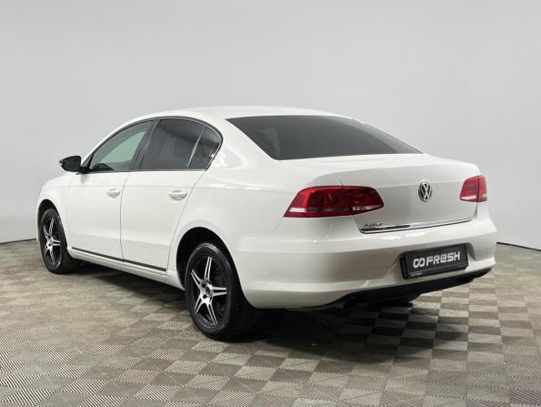 Volkswagen Passat B7 с пробегом 2012 года, цена 875 000 рублей, 212405 км, седан, Автокод Объявления
