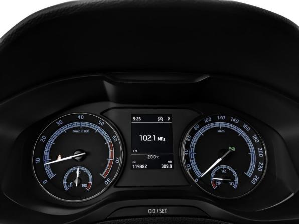 Skoda Karoq I с пробегом 2021 года, цена 2 225 000 рублей, 119381 км, внедорожник, Автокод Объявления