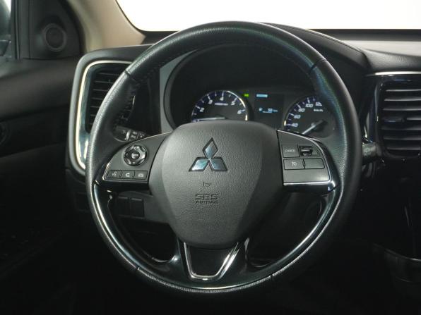 Mitsubishi Outlander III Рестайлинг 3 с пробегом 2021 года, цена 2 729 000 рублей, 74016 км, внедорожник, Автокод Объявления
