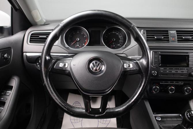 Volkswagen Jetta VI Рестайлинг с пробегом 2017 года, цена 1 529 000 рублей, 138600 км, седан, Автокод Объявления