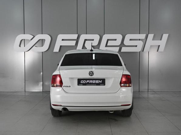 Volkswagen Polo V Рестайлинг с пробегом 2018 года, цена 1 199 000 рублей, 82849 км, седан, Автокод Объявления