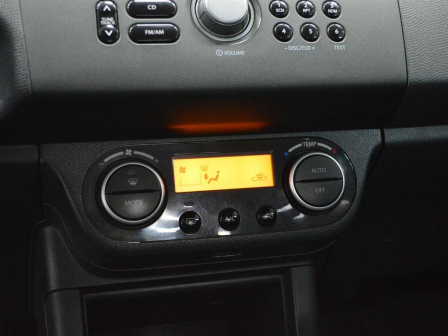 Suzuki Swift III Санкт-Петербург  - изображение 12