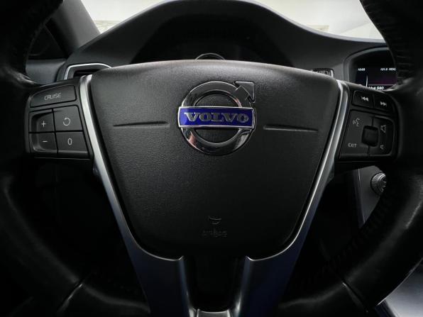 Volvo S60 II Рестайлинг с пробегом 2016 года, цена 1 300 000 рублей, 224229 км, седан, Автокод Объявления