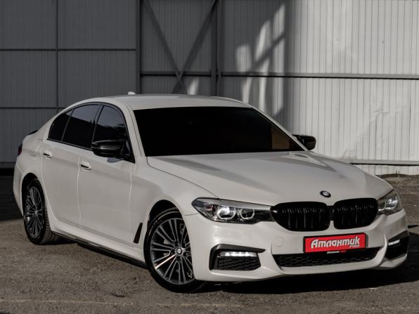 BMW 5 серии VII (G30/G31/G38) с пробегом 2018 года, цена 2 800 000 рублей, 183047 км, седан, Автокод Объявления