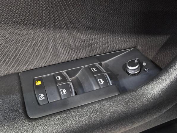 Audi A3 II (8P) Рестайлинг 2 с пробегом 2012 года, цена 749 000 рублей, 198579 км, хэтчбек, Автокод Объявления