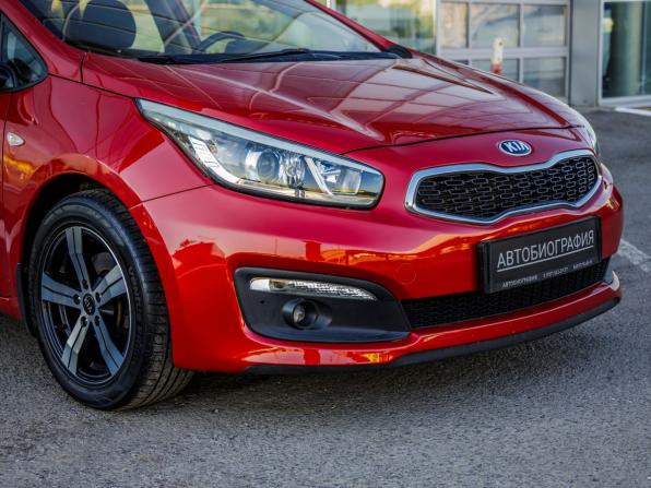 Kia Ceed II Рестайлинг с пробегом 2015 года, цена 1 368 000 рублей, 74214 км, хэтчбек, Автокод Объявления