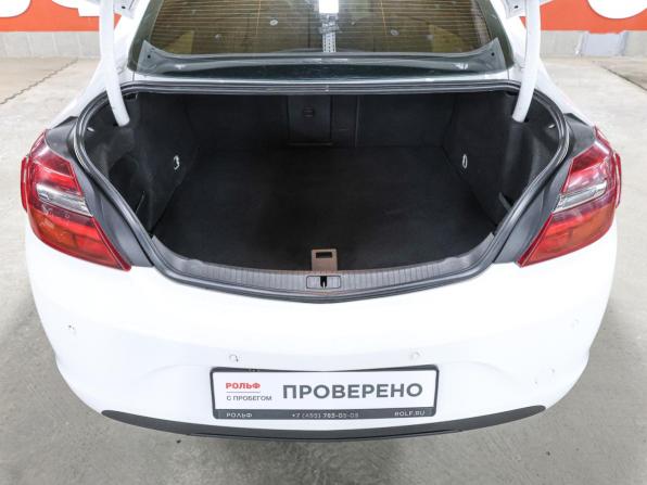 Opel Insignia I Рестайлинг с пробегом 2014 года, цена 1 299 000 рублей, 80728 км, седан, Автокод Объявления