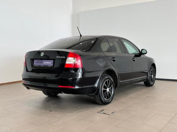 Skoda Octavia II (A5) Рестайлинг с пробегом 2012 года, цена 899 000 рублей, 144000 км, лифтбек, Автокод Объявления