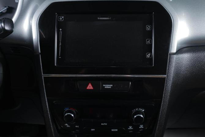 Suzuki Vitara II с пробегом 2015 года, цена 1 689 000 рублей, 66129 км, внедорожник, Автокод Объявления