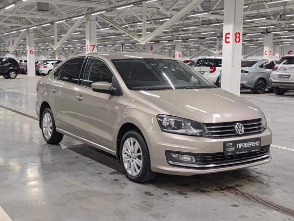 Volkswagen Polo V Рестайлинг с пробегом 2016 года, цена 840 000 рублей, 191000 км, седан, Автокод Объявления