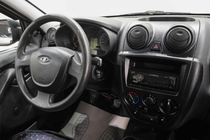 Lada (ВАЗ) Granta I Рестайлинг с пробегом 2018 года, цена 599 000 рублей, 94000 км, седан, Автокод Объявления