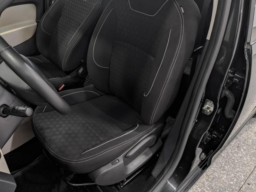 Renault Logan II Москва  - изображение 19