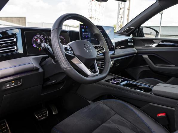 Volkswagen Tiguan III (China Market) с пробегом 2025 года, цена 4 678 000 рублей, 6961 км, внедорожник, Автокод Объявления