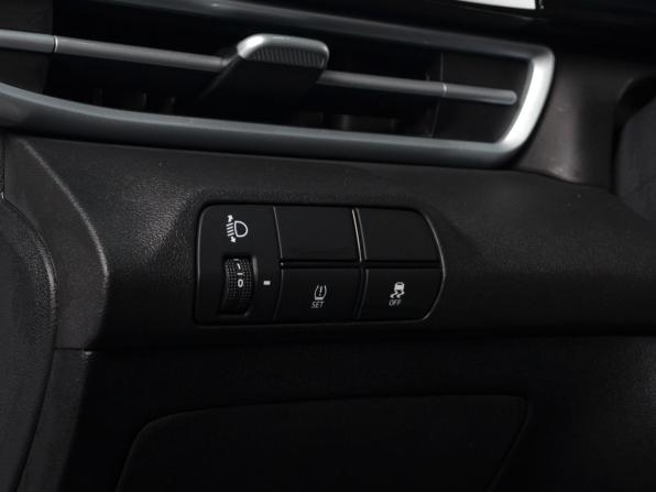 Hyundai Elantra VII (CN7) Рестайлинг с пробегом 2025 года, цена 2 599 995 рублей, 14 км, седан, Автокод Объявления