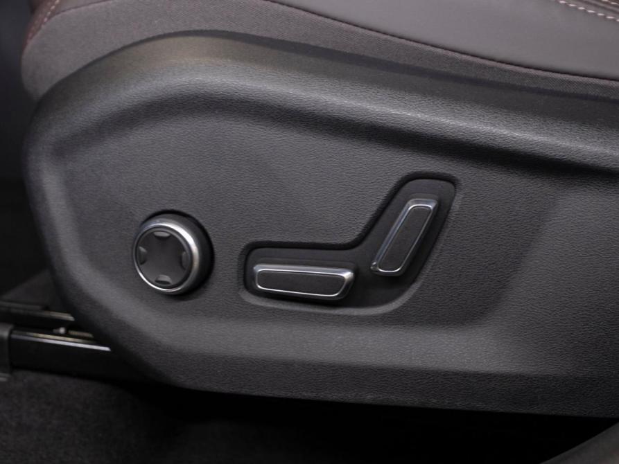 Geely Monjaro I Рестайлинг 2 Москва  - изображение 26
