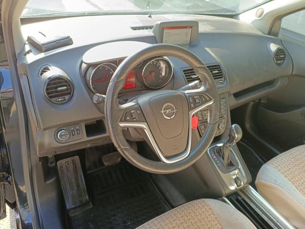 Opel Meriva B Рестайлинг с пробегом 2014 года, цена 719 000 рублей, 152832 км, минивэн, Автокод Объявления