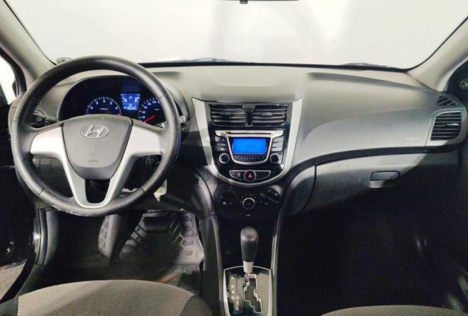 Hyundai Solaris I с пробегом 2013 года, цена 620 000 рублей, 196580 км, седан, Автокод Объявления