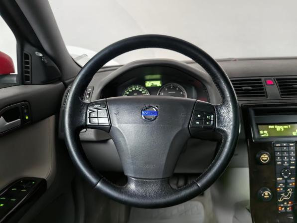Volvo V50 I Рестайлинг с пробегом 2007 года, цена 848 000 рублей, 226000 км, универсал, Автокод Объявления