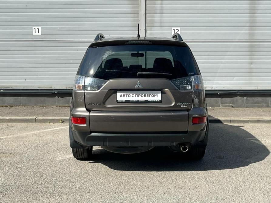 Mitsubishi Outlander II Рестайлинг Санкт-Петербург  - изображение 7