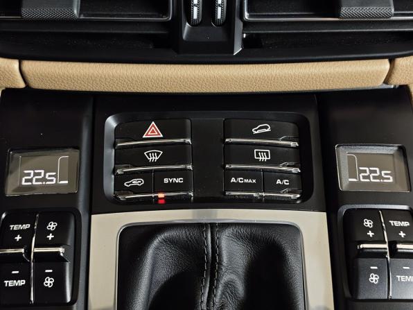 Porsche Macan I Рестайлинг с пробегом 2019 года, цена 4 850 000 рублей, 33728 км, внедорожник, Автокод Объявления