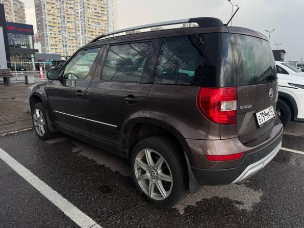 Skoda Yeti I Рестайлинг с пробегом 2017 года, цена 1 585 000 рублей, 100067 км, внедорожник, Автокод Объявления