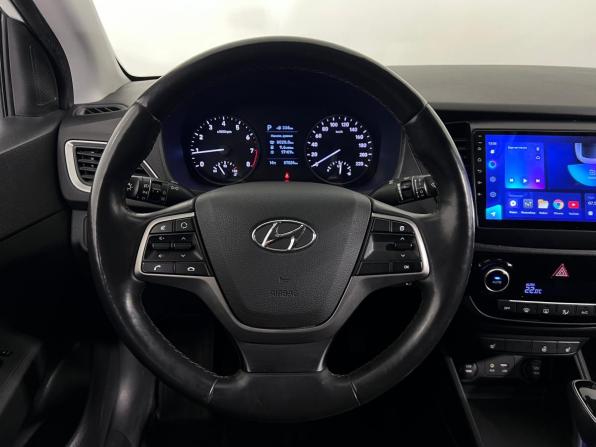 Hyundai Solaris II с пробегом 2017 года, цена 1 397 000 рублей, 87822 км, седан, Автокод Объявления
