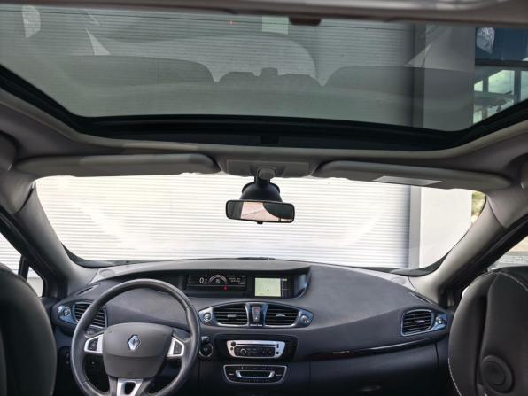 Renault Scenic III с пробегом 2012 года, цена 847 000 рублей, 204542 км, минивэн, Автокод Объявления