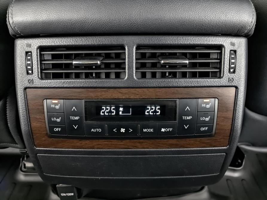 Toyota Land Cruiser 200 Series Рестайлинг 2 Москва  - изображение 26