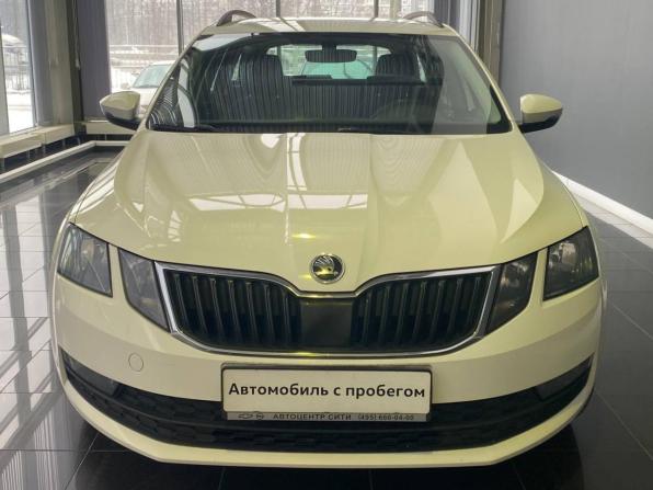 Skoda Octavia III (A7) Рестайлинг с пробегом 2019 года, цена 1 999 000 рублей, 96104 км, универсал, Автокод Объявления