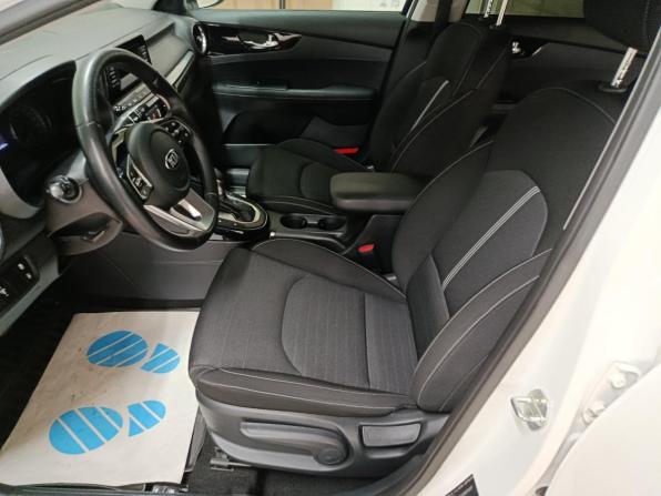 Kia Cerato IV с пробегом 2018 года, цена 1 624 000 рублей, 133808 км, седан, Автокод Объявления