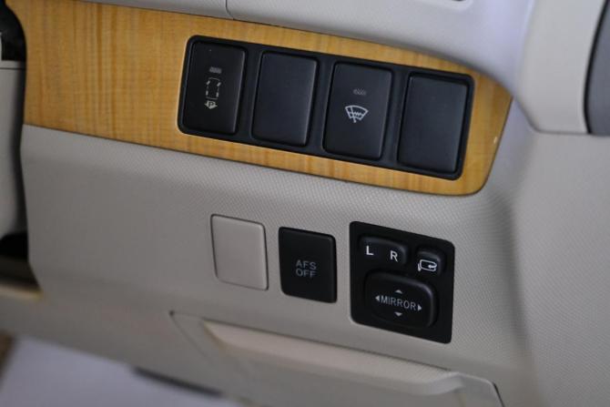 Toyota Estima III с пробегом 2006 года, цена 1 889 000 рублей, 152000 км, минивэн, Автокод Объявления