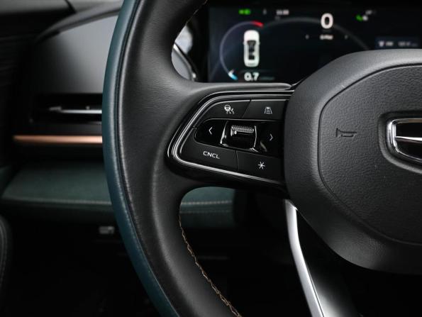Geely Monjaro I с пробегом 2023 года, цена 2 915 000 рублей, 66031 км, внедорожник, Автокод Объявления