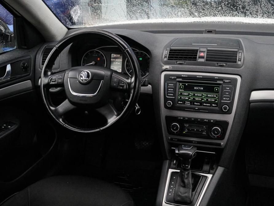 Skoda Octavia II (A5) Рестайлинг Москва  - изображение 10