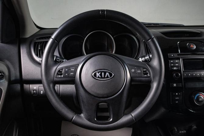 Kia Cerato II с пробегом 2009 года, цена 749 000 рублей, 190200 км, седан, Автокод Объявления