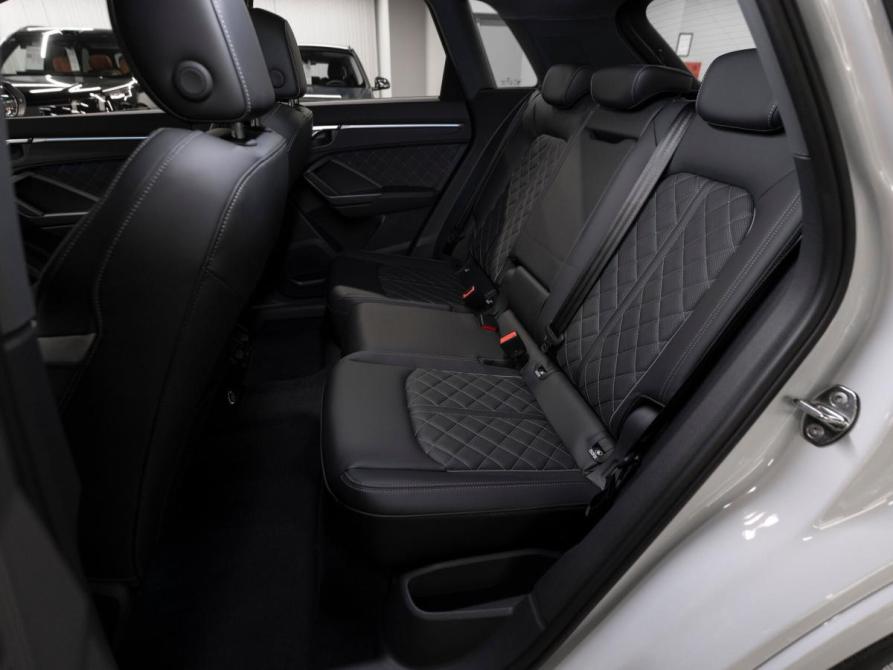 Audi Q3 II (F3) Москва  - изображение 16