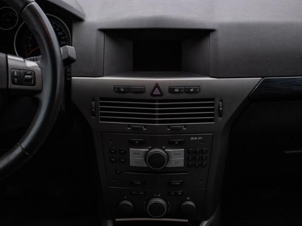 Opel Astra H с пробегом 2006 года, цена 345 000 рублей, 303142 км, хэтчбек, Автокод Объявления