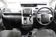 Toyota Noah II (R70) Иркутск  - изображение 35