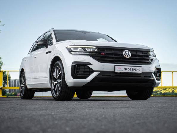 Volkswagen Touareg III с пробегом 2018 года, цена 5 599 000 рублей, 118959 км, внедорожник, Автокод Объявления